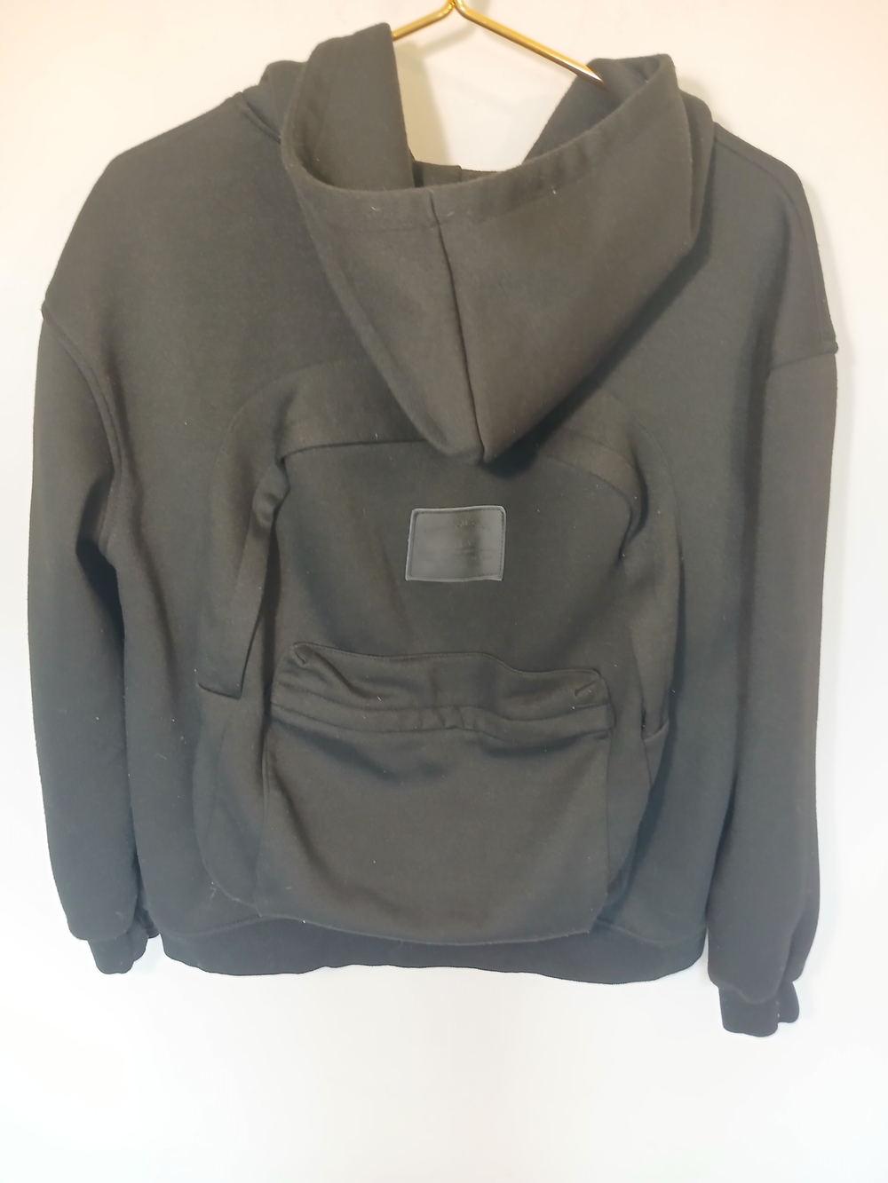 Black Hooded Jacket with Integrated Backpack Pocket - Picture 8 of 9